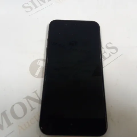 APPLE IPHONE SE IN BLACK