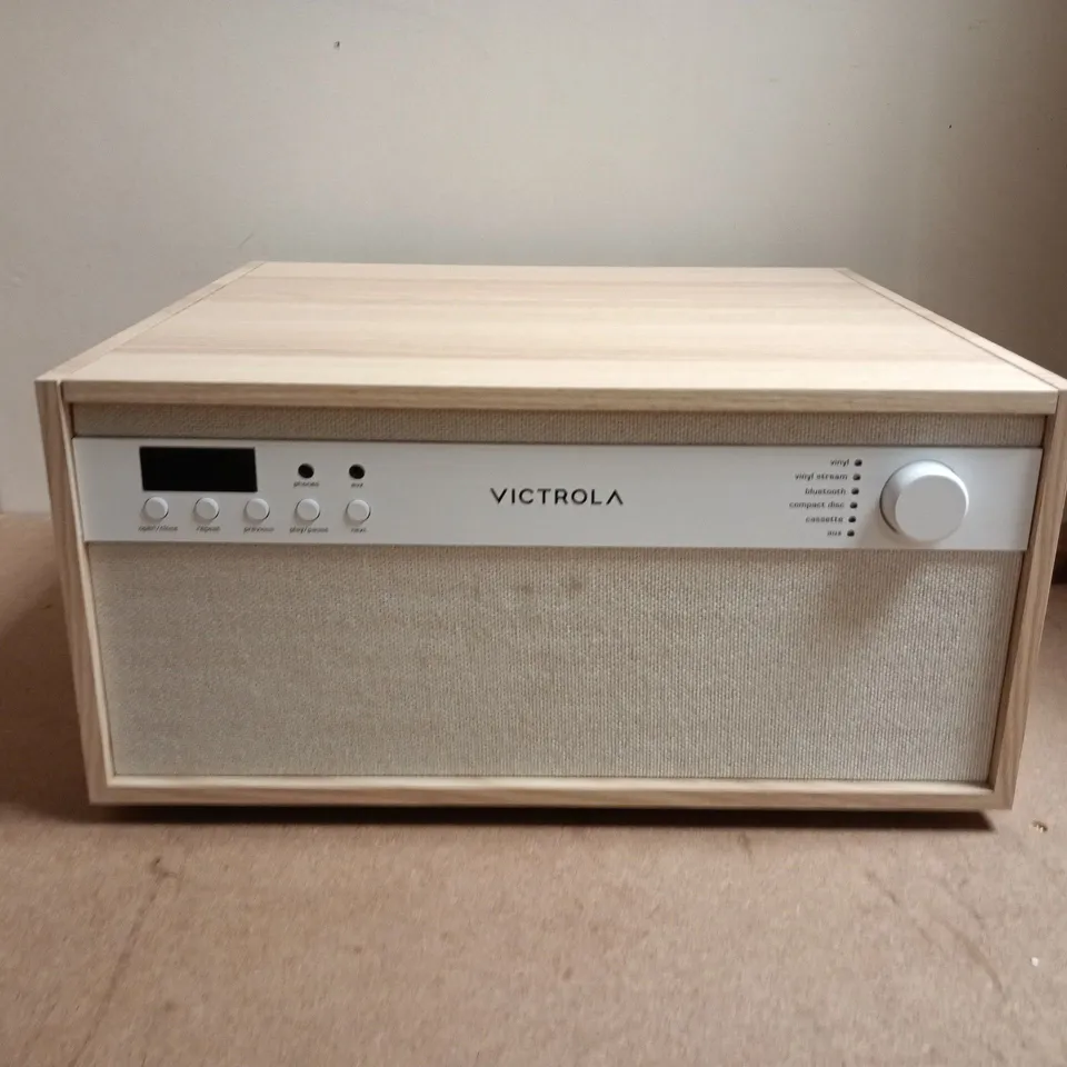 VICTROLA CENTURY BLUETOOTH RECORD PLAYER – BOXED