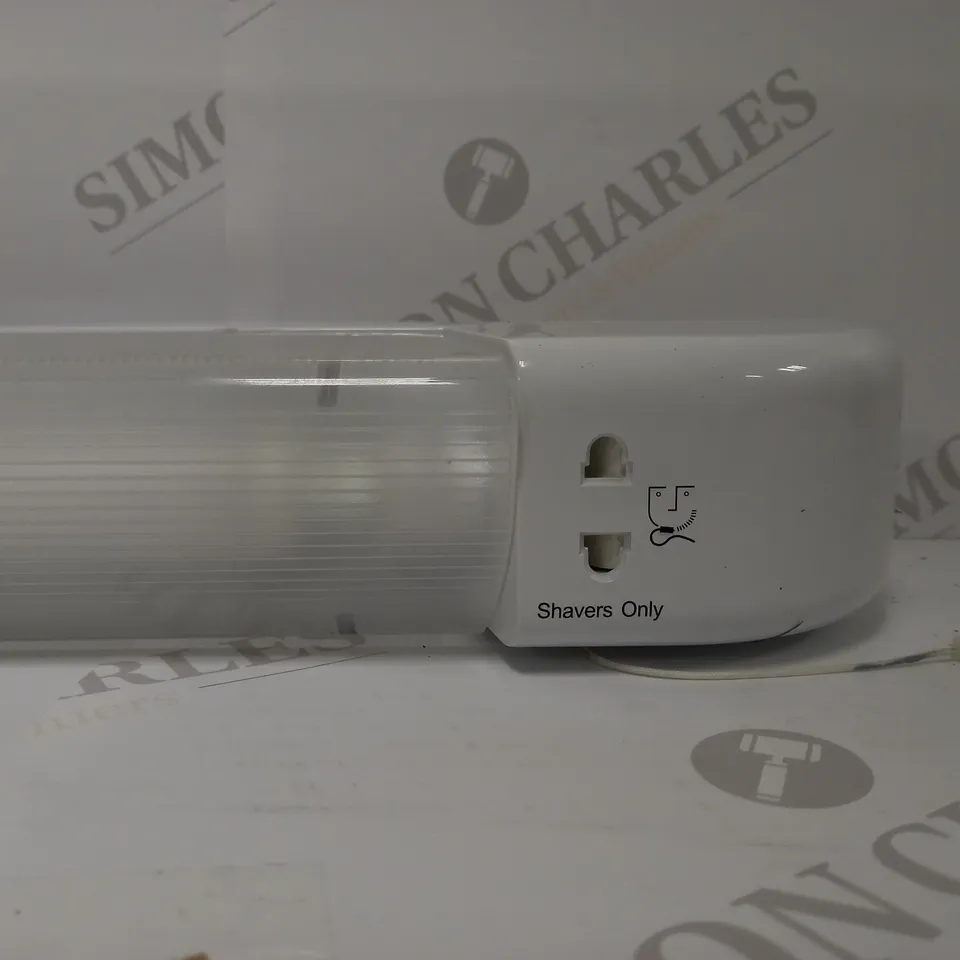 KNIGHTSBRIDGE 230V IP20 6W LED SHAVER LIGHT