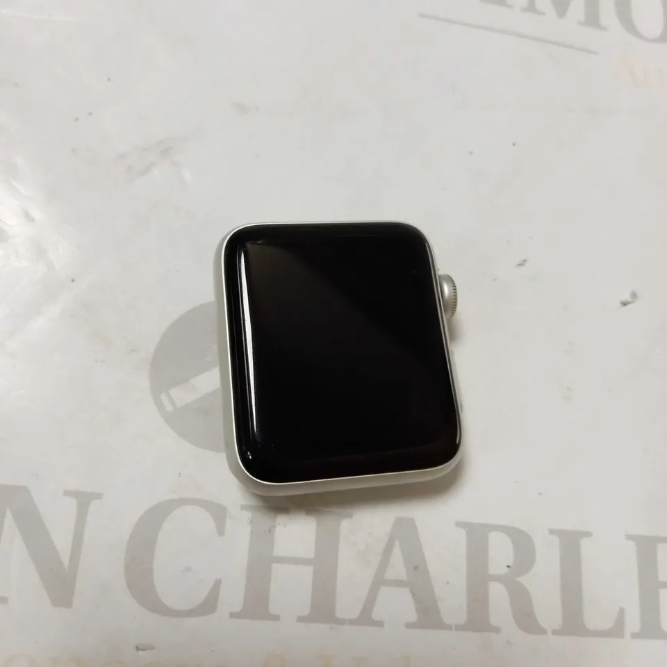 APPLE WATCH SERIES 3