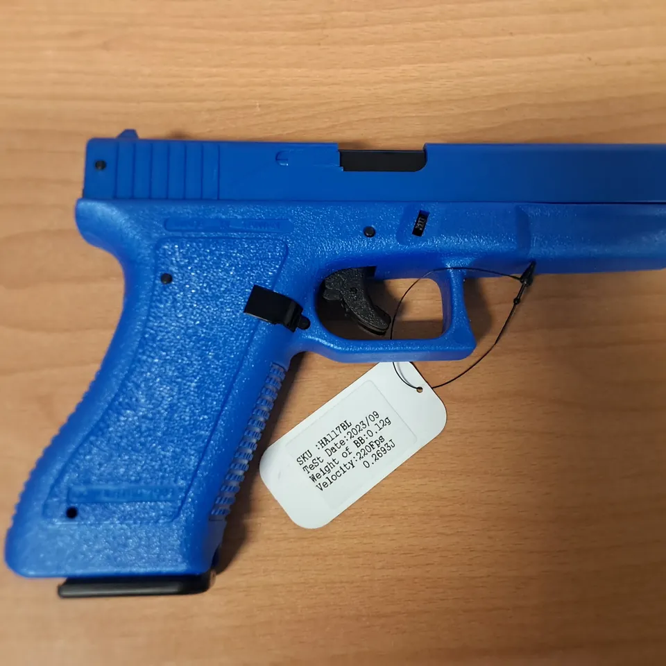 BOXED HFC 6MM SPRING POWERED AIRSOFT PISTOL