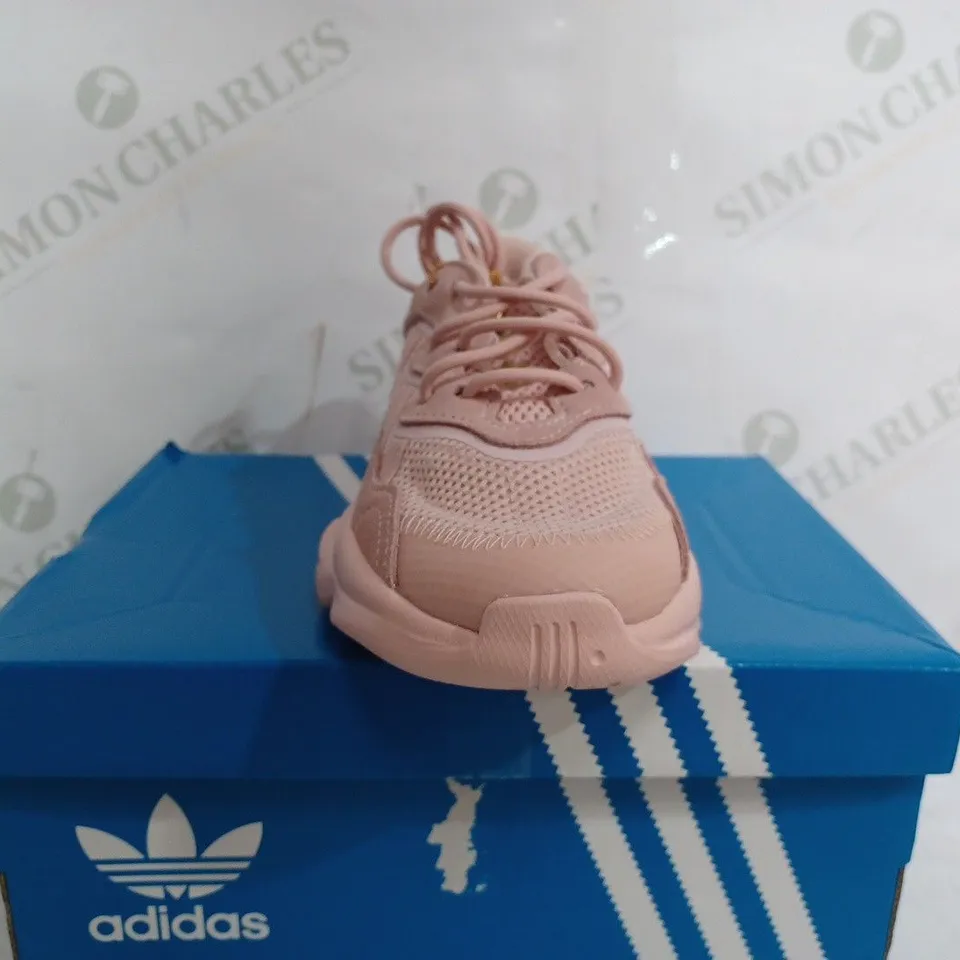 ADIDAS OZWEEGO C PINK KIDS TRAINER - 11K