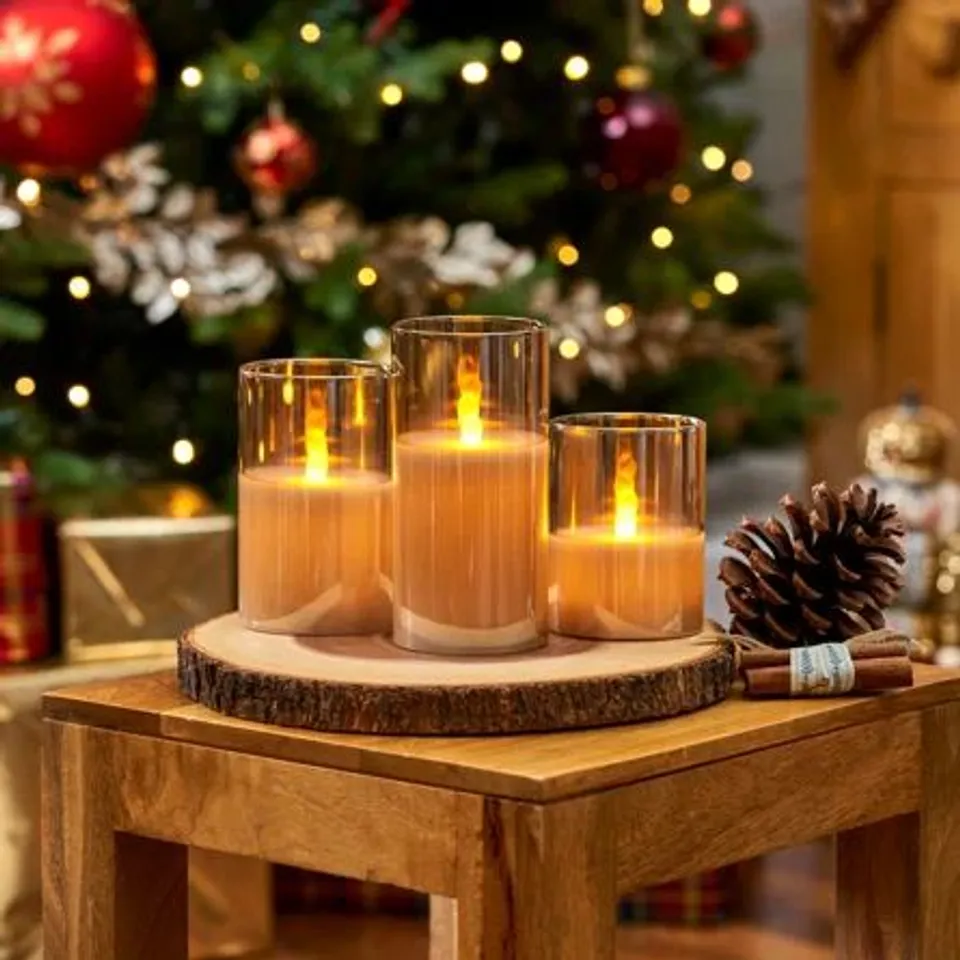 BOXED FLAMELESS CANDLE WITH GLASS HOLDER (1 BOX)