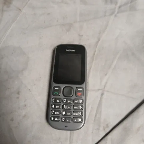 NOKIA FEATURE PHONE WITH KEYPAD – GREY 
