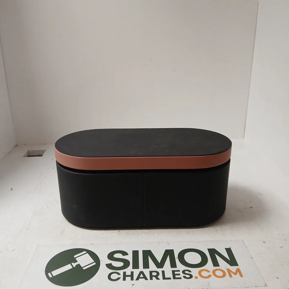 DYSON ID CURL WITH OVAL BLACK BOX WITH ROSE-GOLD RIM