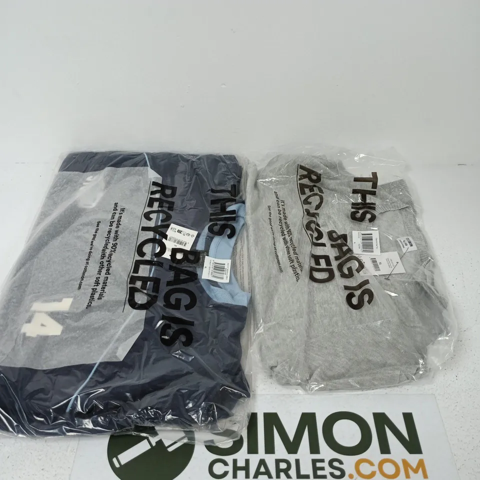 APPROXIMATELY 8 ASSORTED CLOTHING ITEMS IN VARIOUS SIZES, COLOURS & STYLES TO INCLUDE CLOSE KNIT CREW TOP , BOX FIT GRAPHIC SWEATER