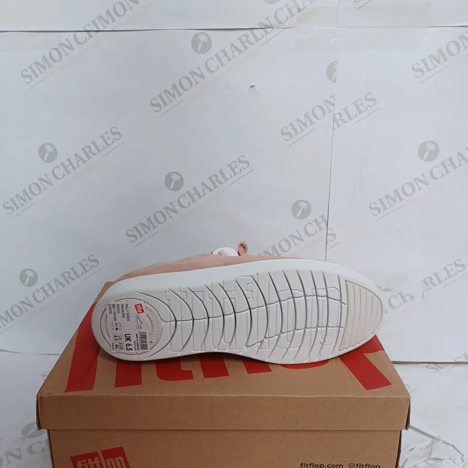 FIT FLOP RALLY SUEDE SNEAKER IN BEIGE - UK 6.5 