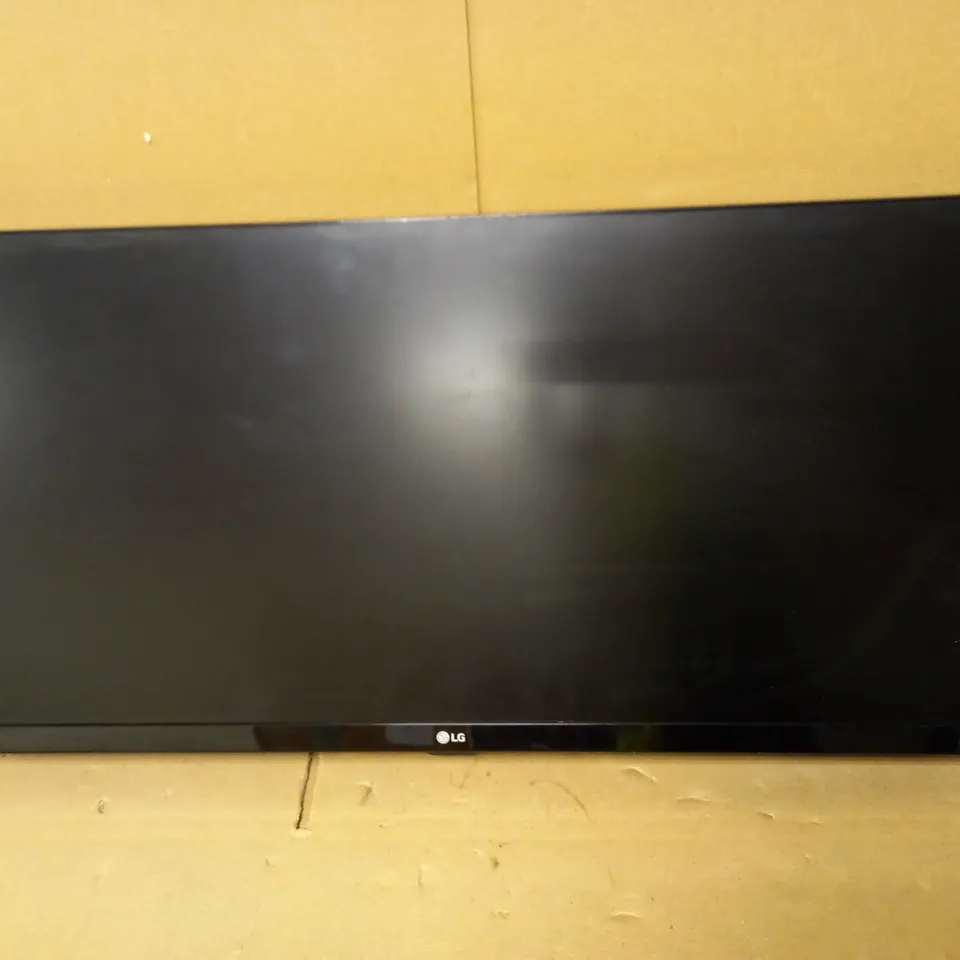 LG ULTRAWIDE 25UM58 FHD 25-INCH IPS MONITOR