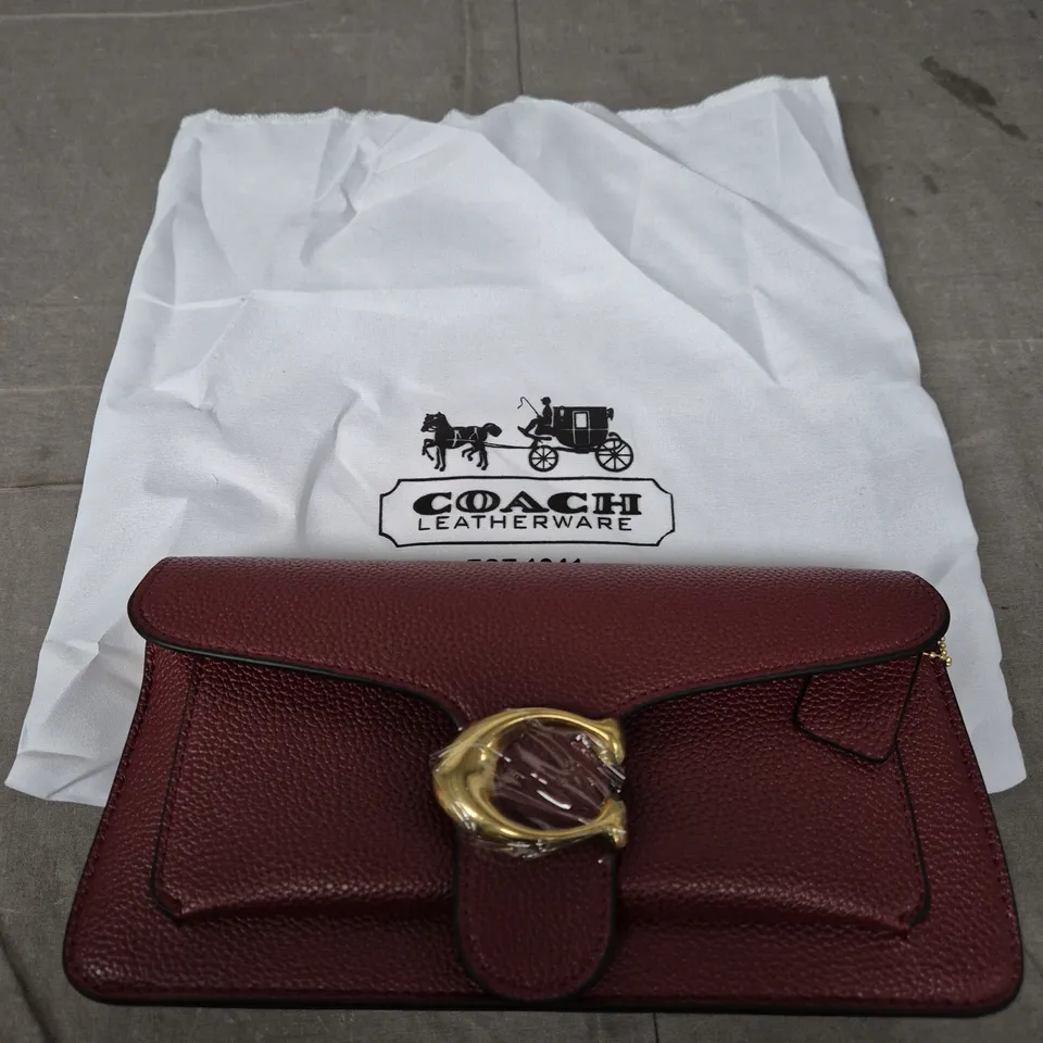 COACH LEATHERWARE BURGUNDY LEATHER HANDBAG WITH GOLD-TONE BUCKLE