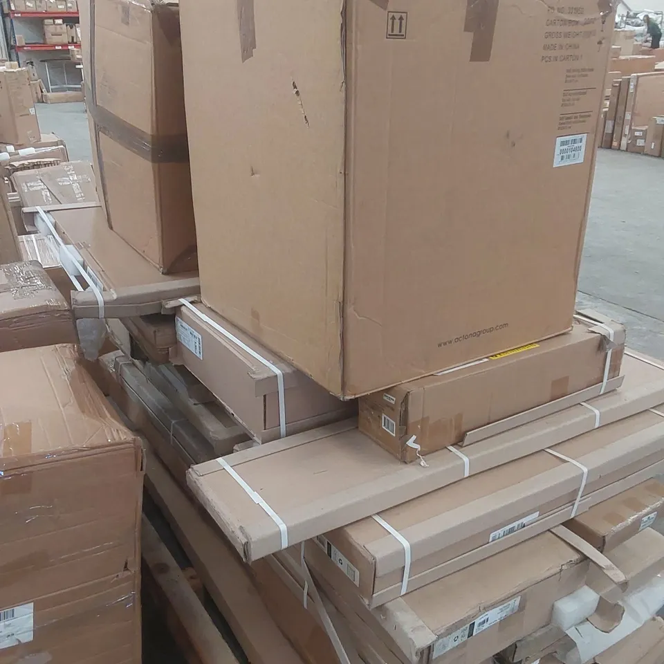 PALLET CONTAINING A VERY LARGE QUANTITY OF ASSORTED DESIGNER FURNITURE PARTS