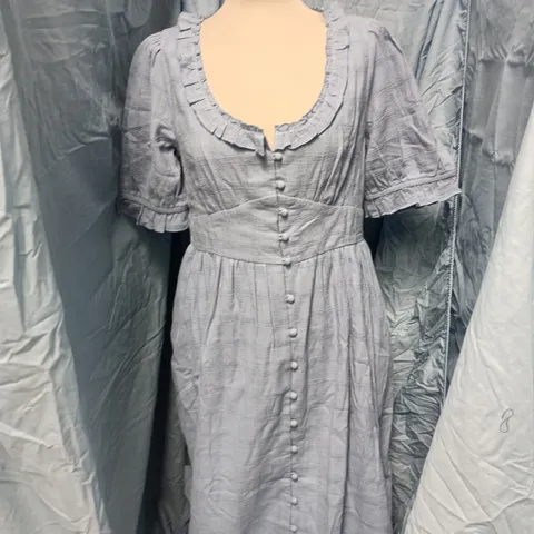 NOBODY'S CHILD FLOSSIE MIDAXI DRESS β SOFT BLUE, UK 12