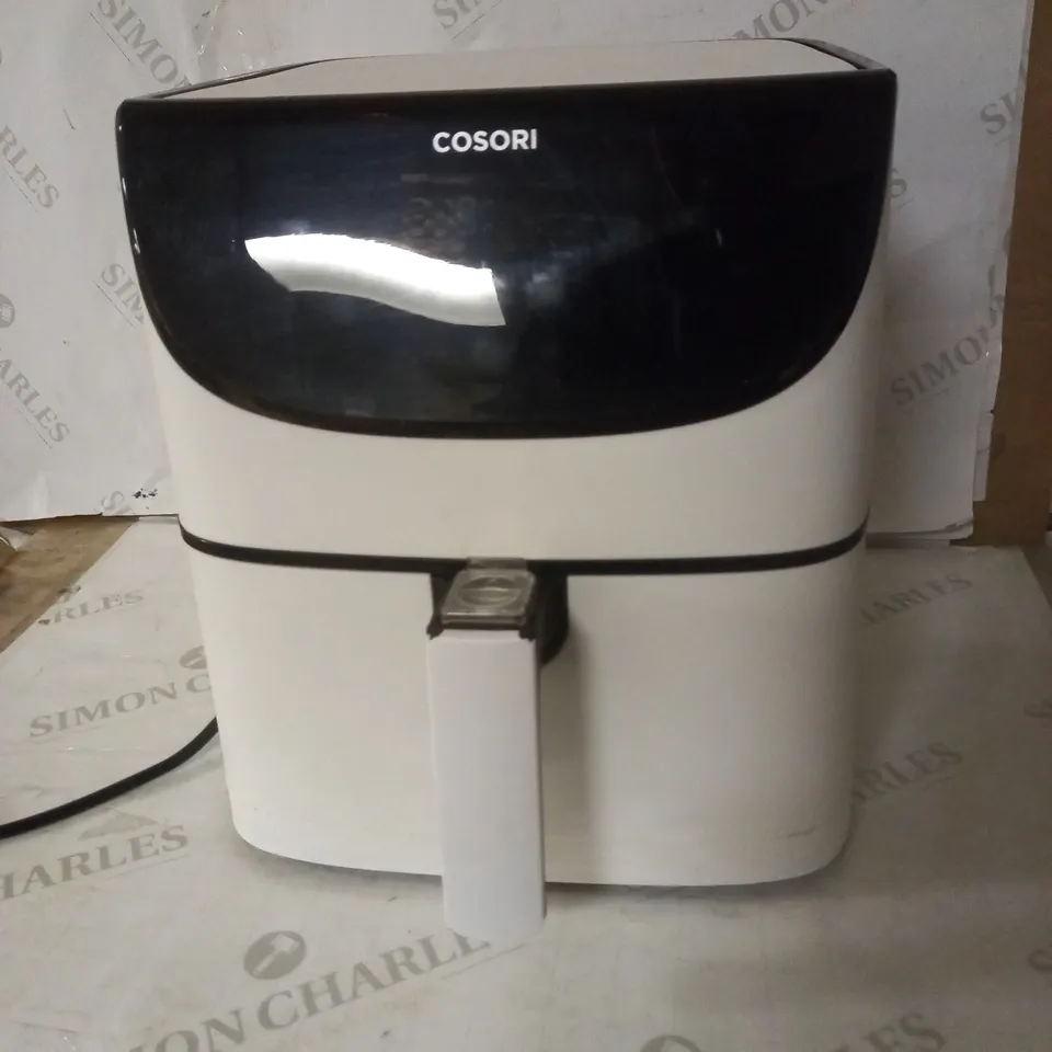 COSORI AIR FRYER 1700W MAX XXL 5.5L DIGITAL TOUCHSCREEN, WHITE