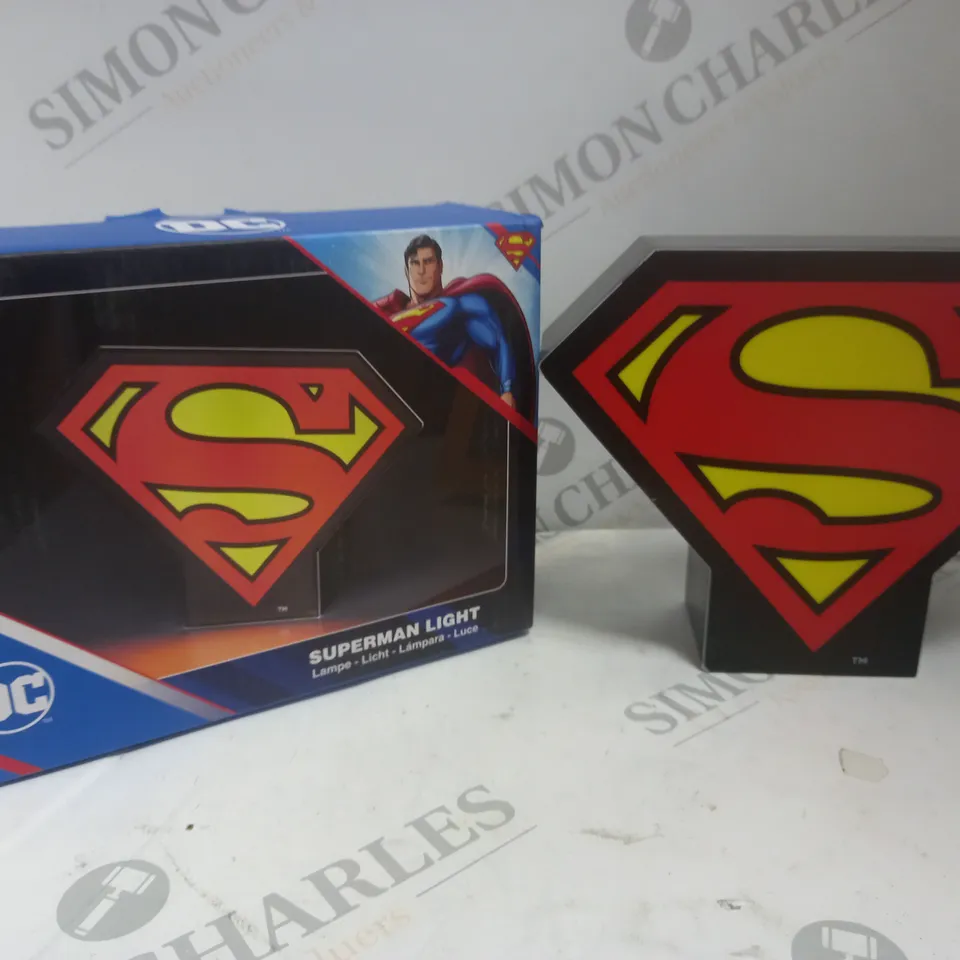 BOXED DC SUPERMAN LIGHT 