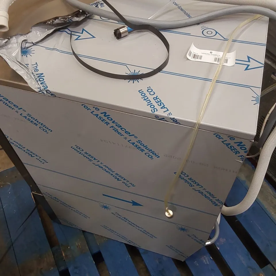 HOBART FXSW-10B UNDERCOUNTER COMMERCIAL DISHWASHER