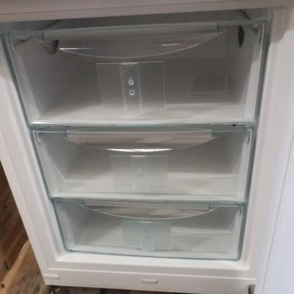 LIEBHERR LCEXV 4010 MEDILINE LAB COMBINATION WITH COMFORT ELECTRONIC CONTROLLER