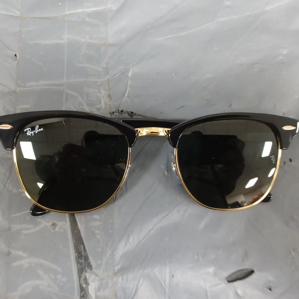 RAY-BAN CLUBMASTER SUNGLASSES RRP £155