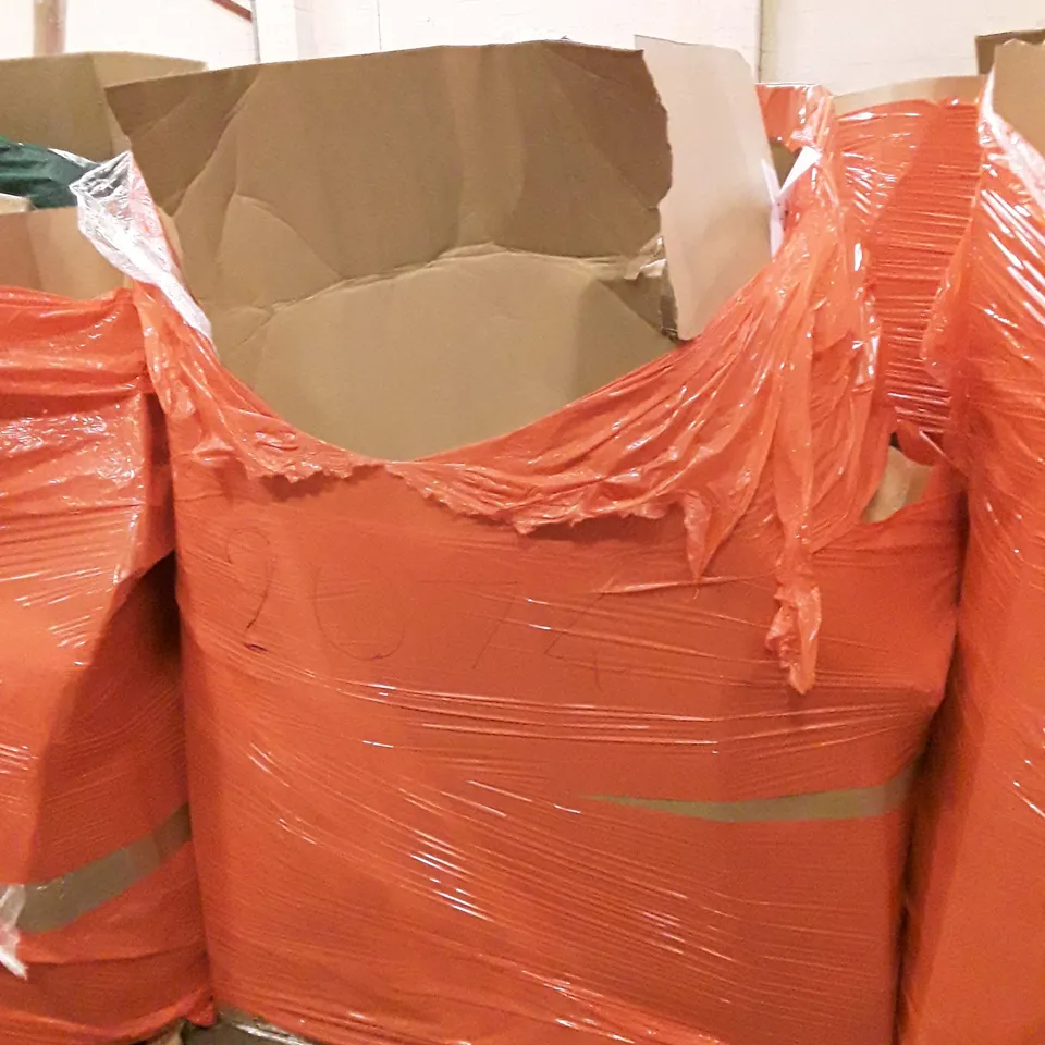 PALLET OF ASSORTED PRODUCTS INCLUDING LUXURY AIR BED, TOILET SEAT, 2 STEP LADDER, STAINLESS STEEL FAUCET, CEILING FAN LIGHT