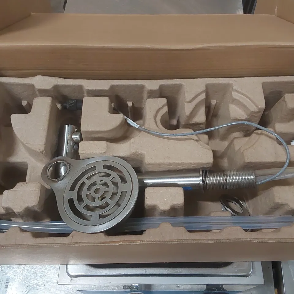 BOXED MARCO 3LTR AUTOFILL UNDERCOUNTER WATER BOILER MIX UC3