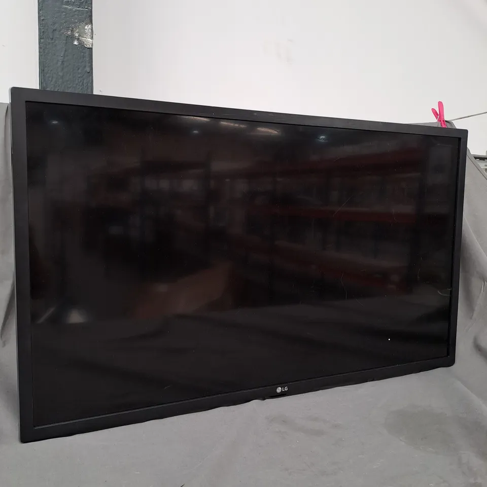 LG GAMING MONITOR 