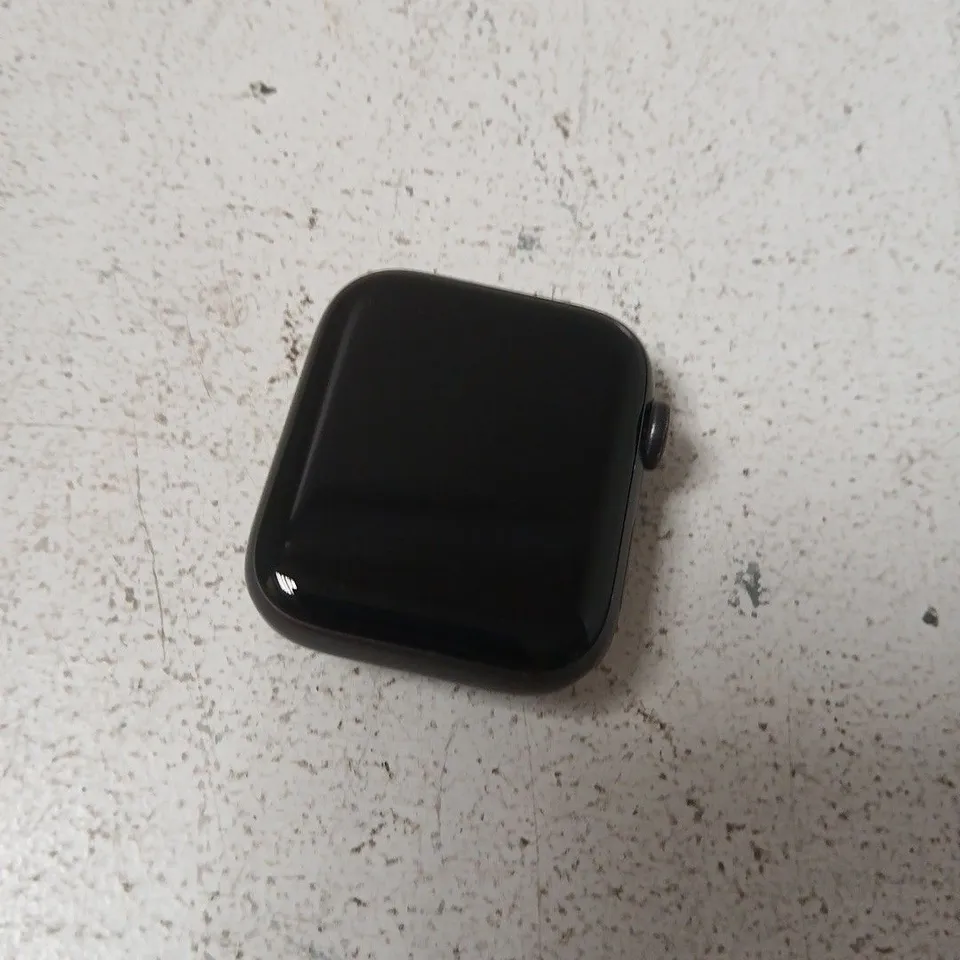 APPLE WATCH SERIES 6 44MM CELLULAR ALUMINIUM SPACE GREY