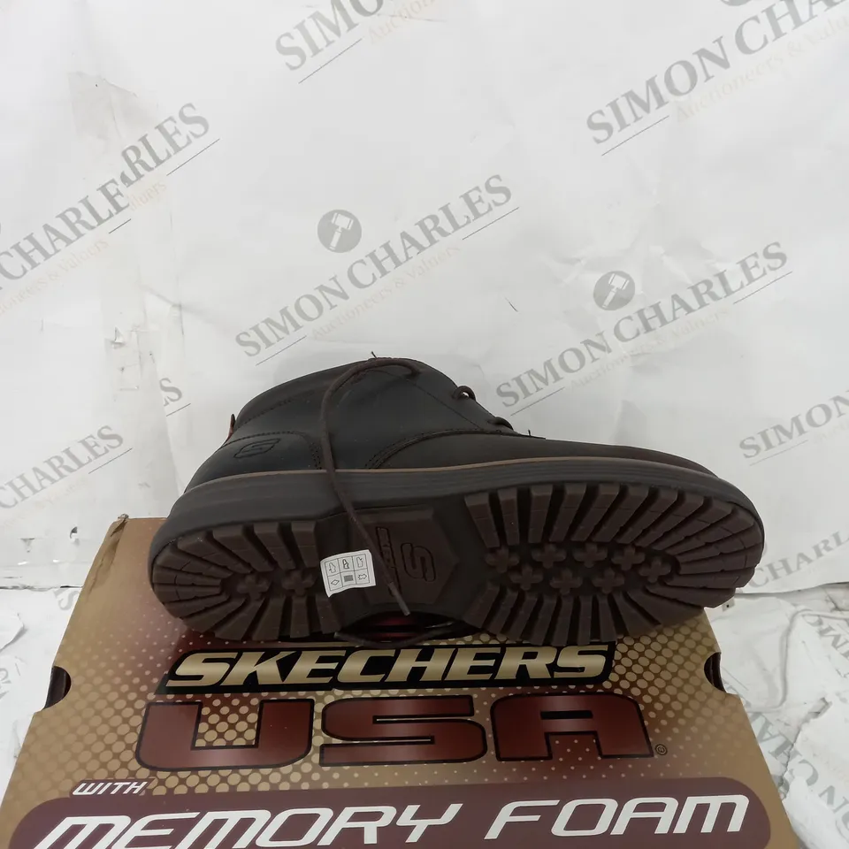BOXED SKECHERS USA LEATHER BOOTS, CHOCOLATE - SIZE 9