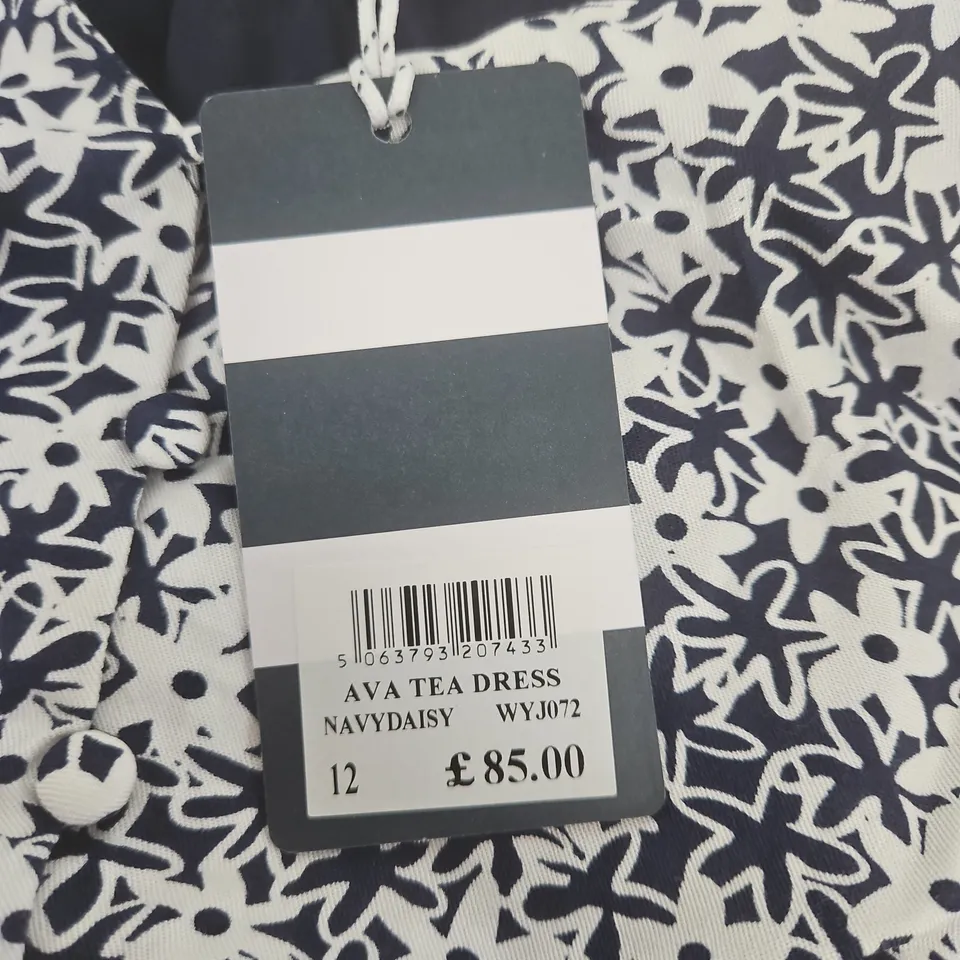 CREW CLOTHING COMPANY AVA TEA DRESS – NAVY DAISY PRINT, UK SIZE 12
