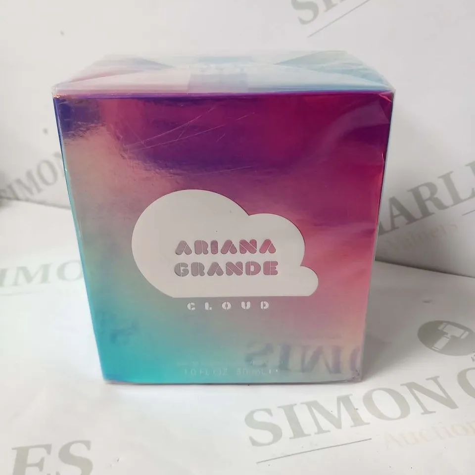 BOXED ARIANA GRANDE CLOUD EAU DE PARFUM 30ML