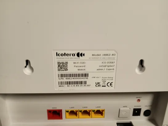 Lot 7045: ICETERA WI‑FI ROUTER 14862-40 – WHITE - 5491557 | Simon ...