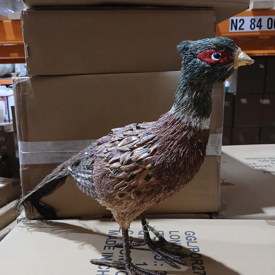 TWO GISELA GRAHAM DECORATIVE PHEASANT GARDEN ORNAMENT BIRD STATUE