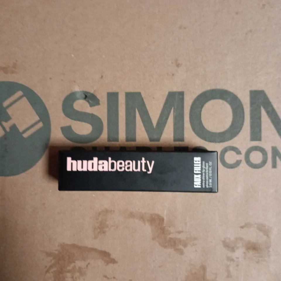 HUDA BEAUTY FAUXFILLER LIP PLUMPER – BOXED