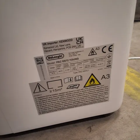 DELONGHI PINGUINO COMPACT PORTABLE AIR CONDITIONER – PAC ES72 YOUNG (UK IMPORT)