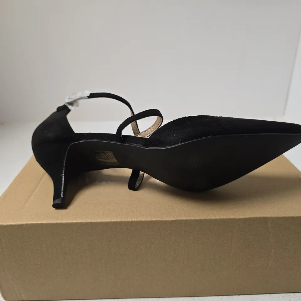 WHERES THAT FROM WOMENS BLACK SHOES UK 7 BOXED