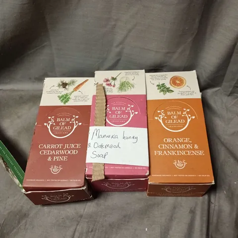 APPROXIMATELY 8 ASSORTED BALM OF GILEAD ITEMS