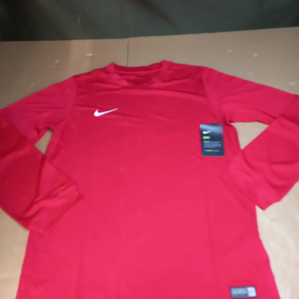 NIKE YOUTH UNISEX LONG SLEEVED SHIRT SIZE XL