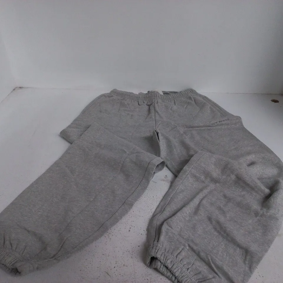 NOT BASICS GREY JOGGERS LARGE