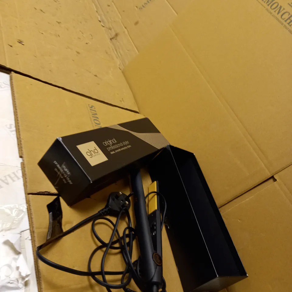 GHD HAIR STRAIGHTENERS