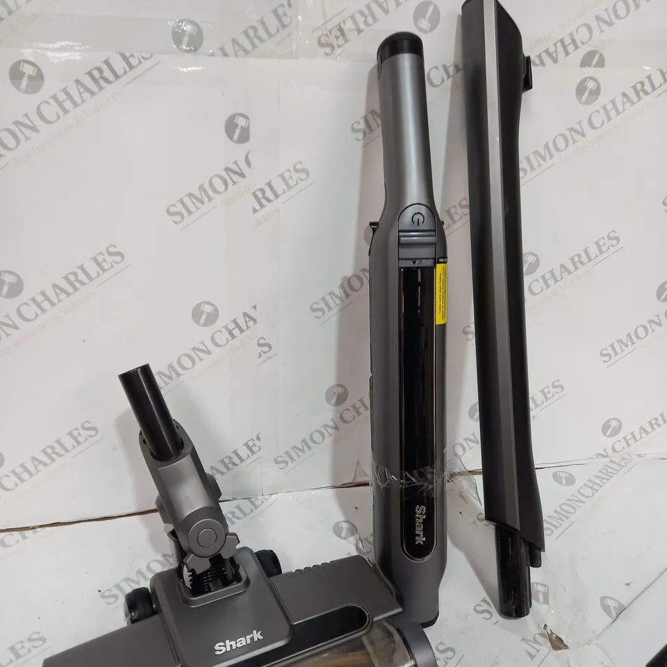 HARK WANDVAC 2-IN-1 LIGHTWEIGHT CORDLESS HANDHELD VACUUM CLEANER WV361UK