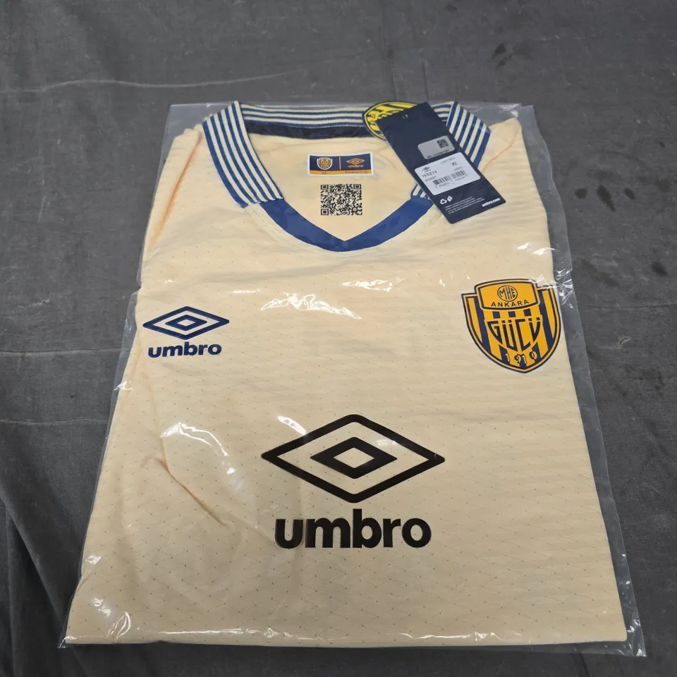 MKE ANKARAGUCU AWAY 23/24 MEN'S FOOTBALL SHIRT – UMBRO, XL