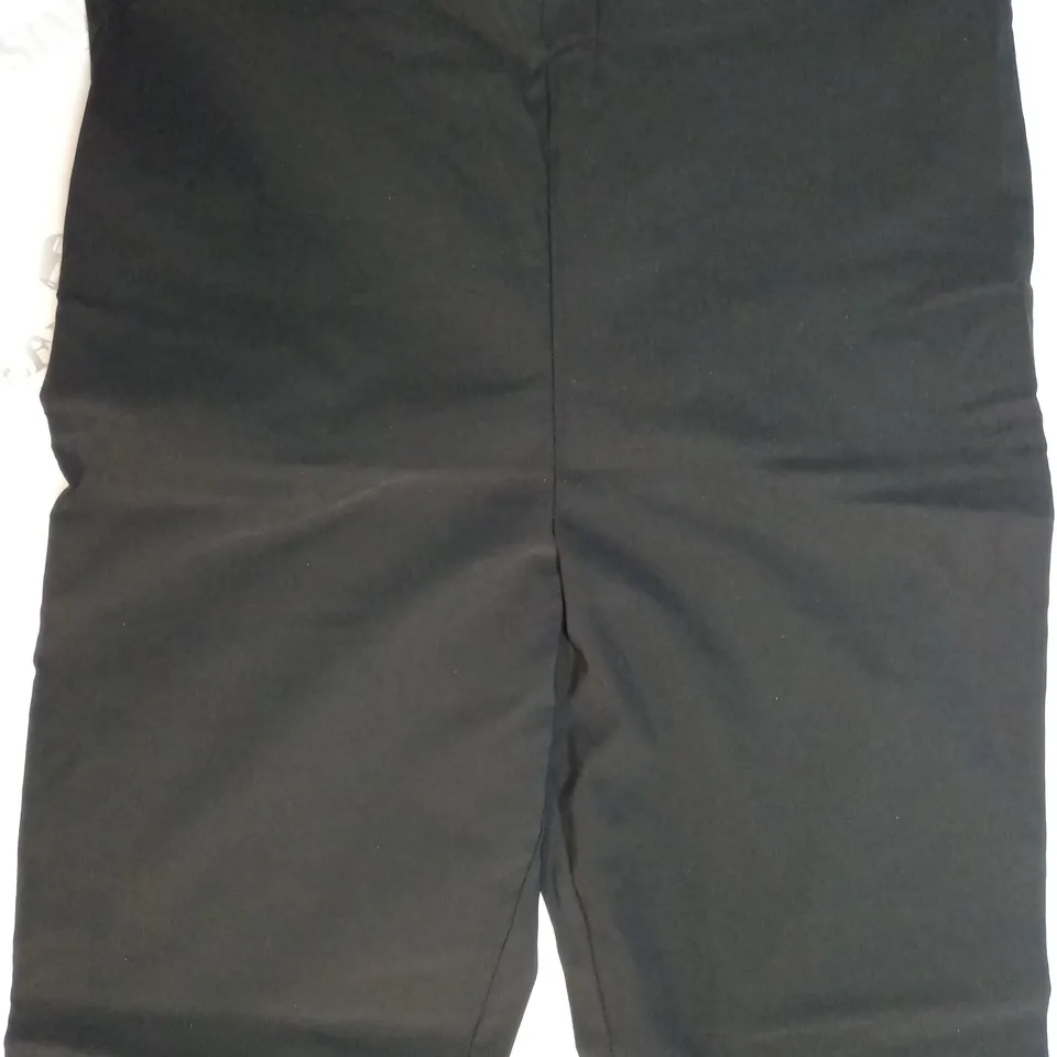 MAISON DE NIMES STRETCH CAPRI TROUSERS IN BLACK - SIZE MEDIUM 