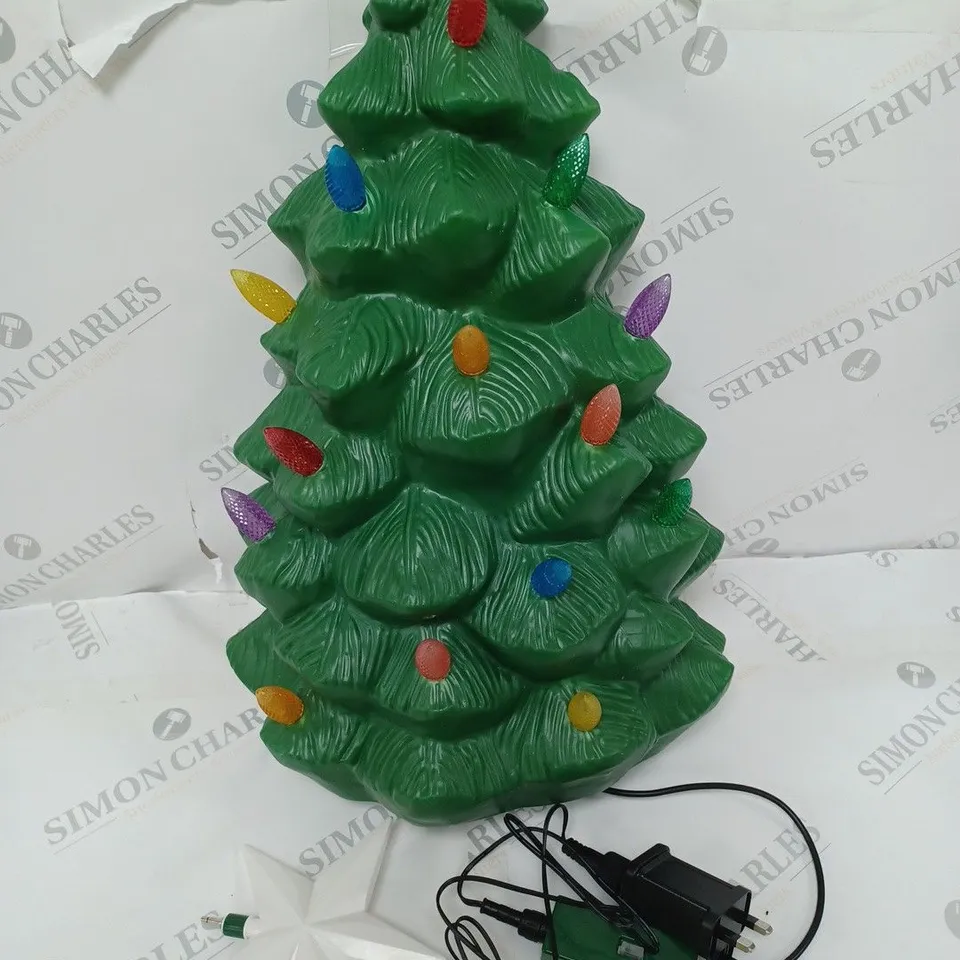 BOXED MR CHRISTMAS INDOOR OUTDOOR MOLDED CHRISTMAS TREE