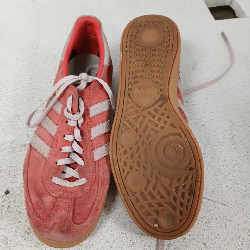 ADIDAS SPEZIAL SNEAKERS – PINK SUEDE WITH GUM SOLE UK 6