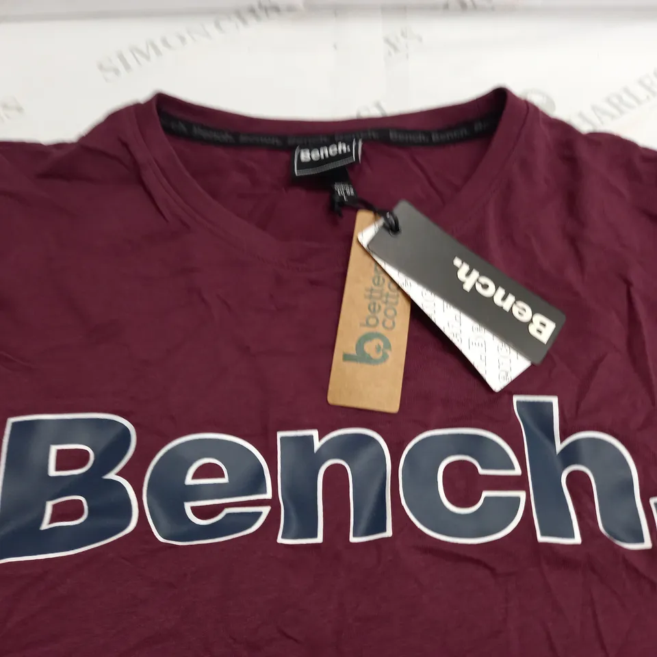 BENCH RED T-SHIRT - L