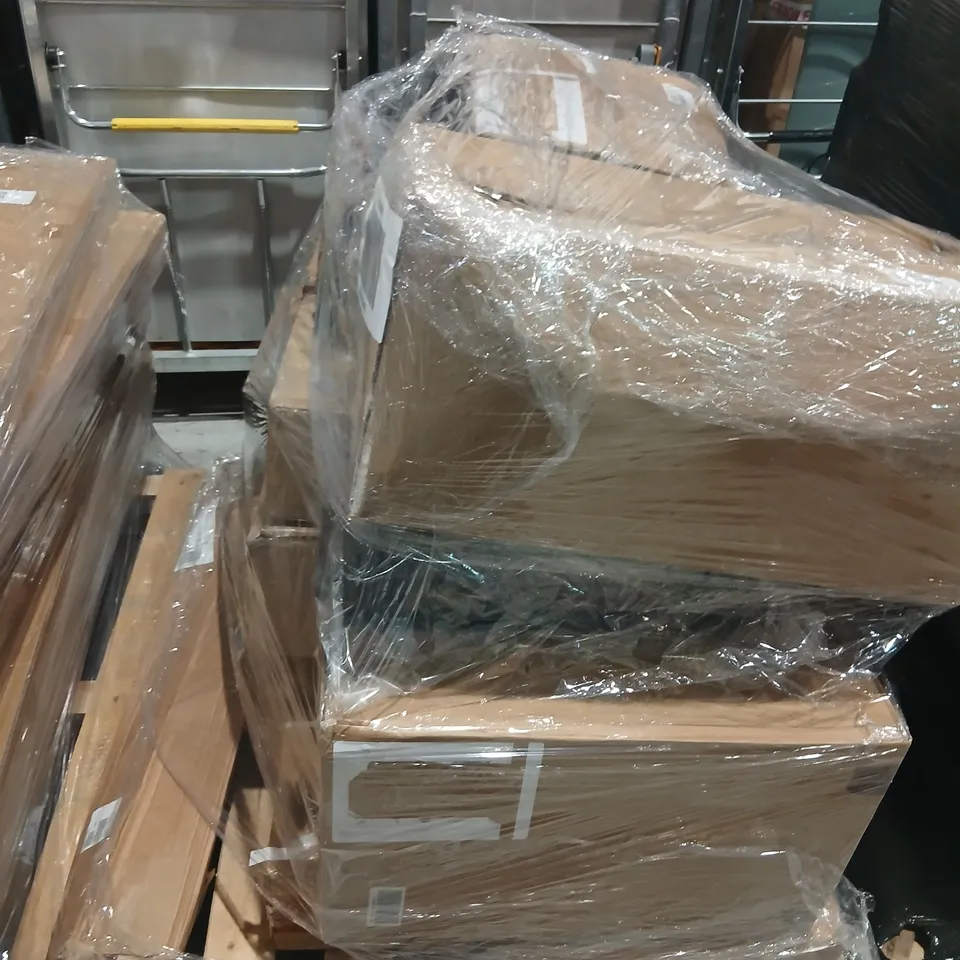 PALLET OF APPROXIMATELY 22 ASSORTED PRODUCTS TO INCLUDE;