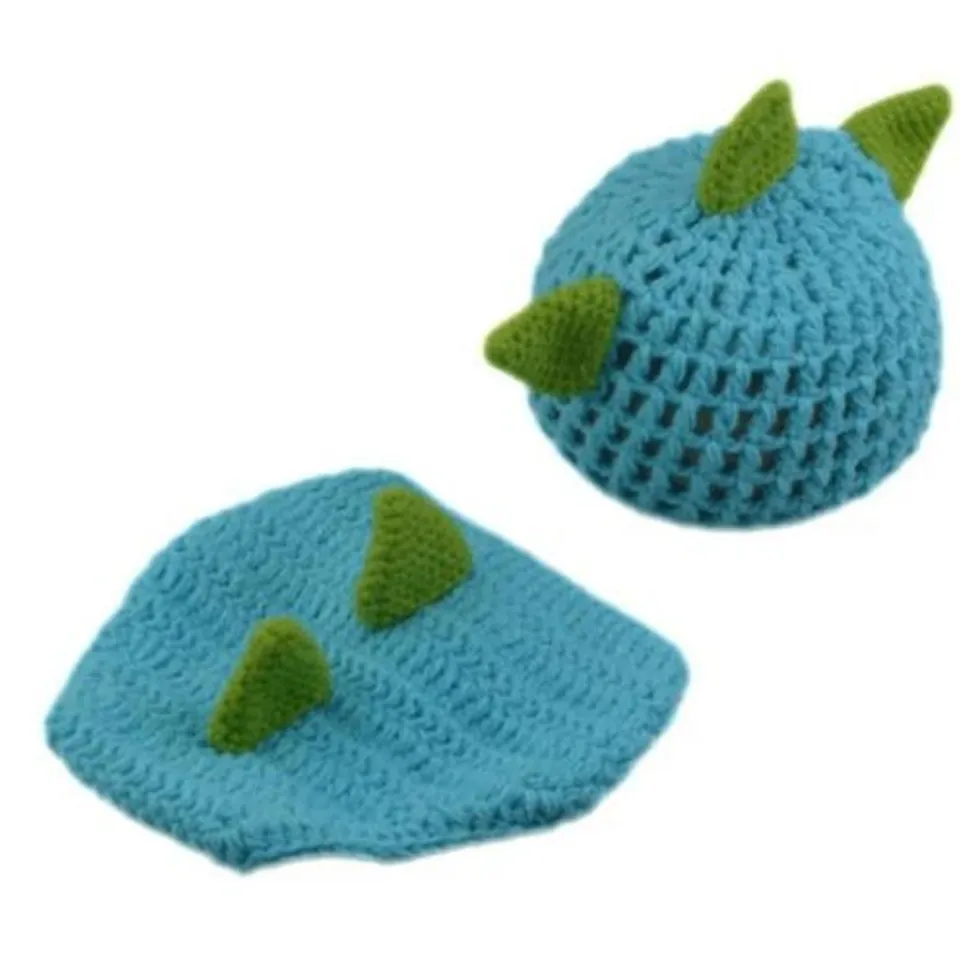 APPROXIMATELY 5 BRAND NEW CROCHET BLUE AND GREEN DINO DRESS UP OUTFIT 