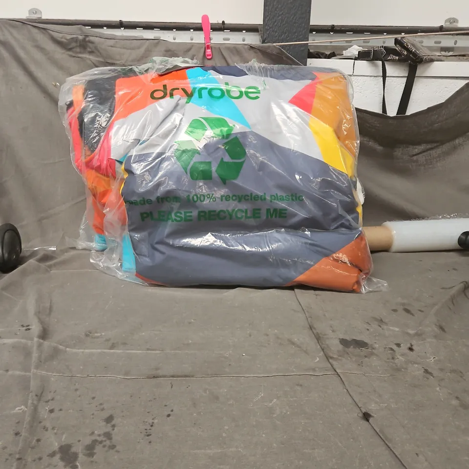 DRYROBE GARMENT IN BRANDED MULTI-COLOUR PACKAGING SIZE MEDIUM