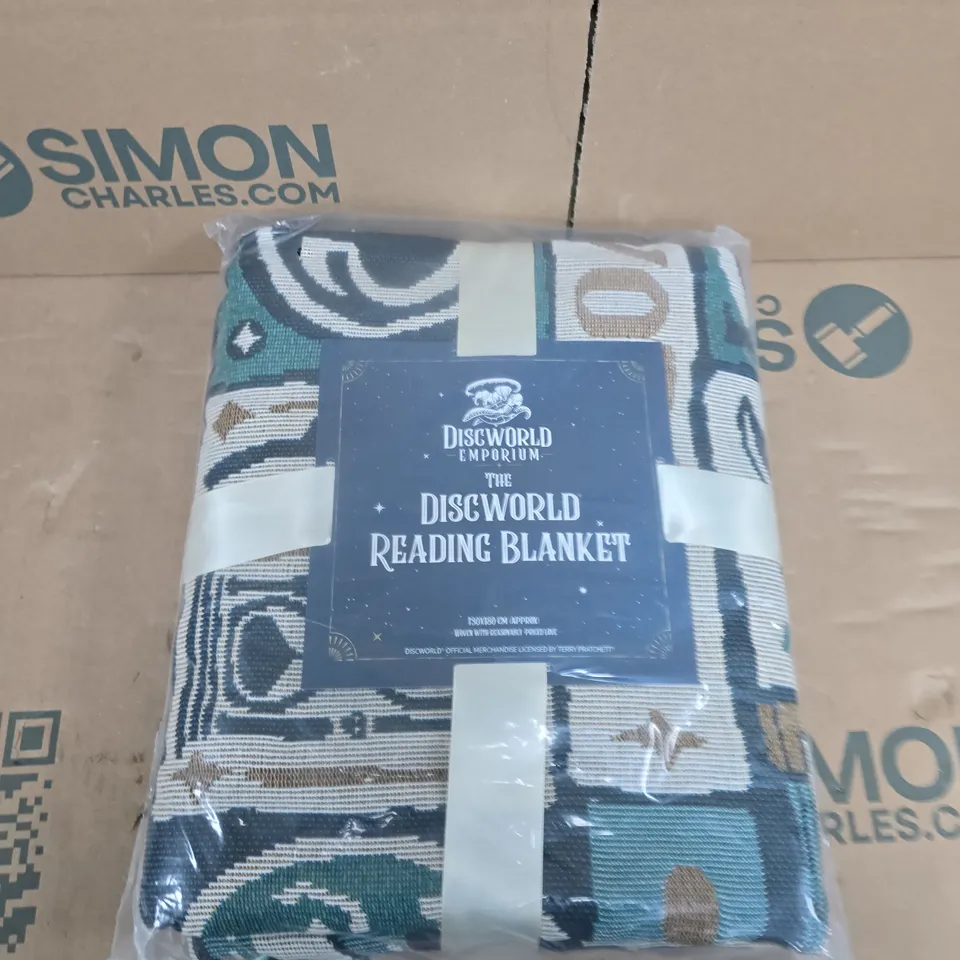 DISCWORLD EMPORIUM THE DISCWORLD READING BLANKET