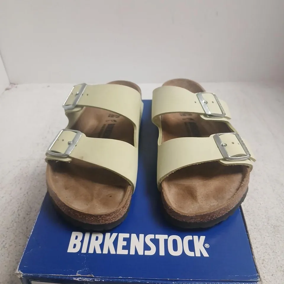 BIRKENSTOCK ARIZONA SANDALS – LIME NUBUCK, UK 6 (EU 39) – BOXED