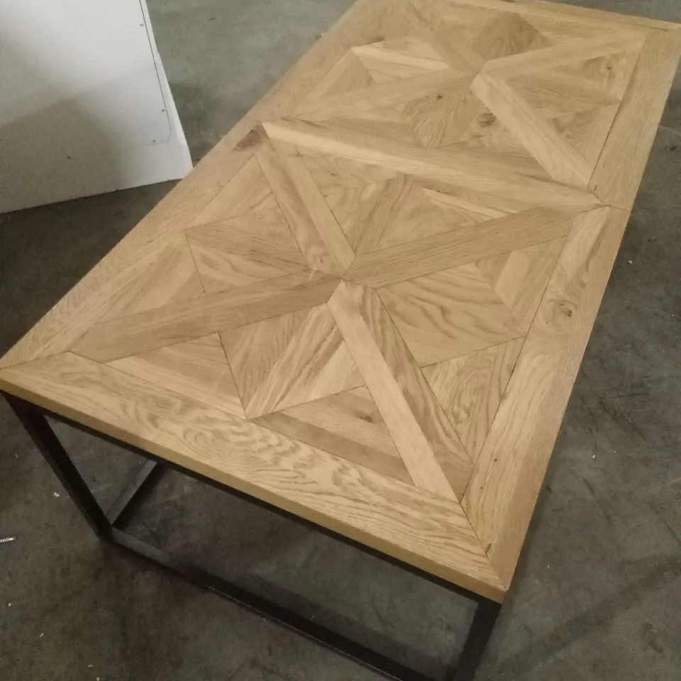 QUALITY DESIGNER INDUS RUSTIC COFFEE TABLE