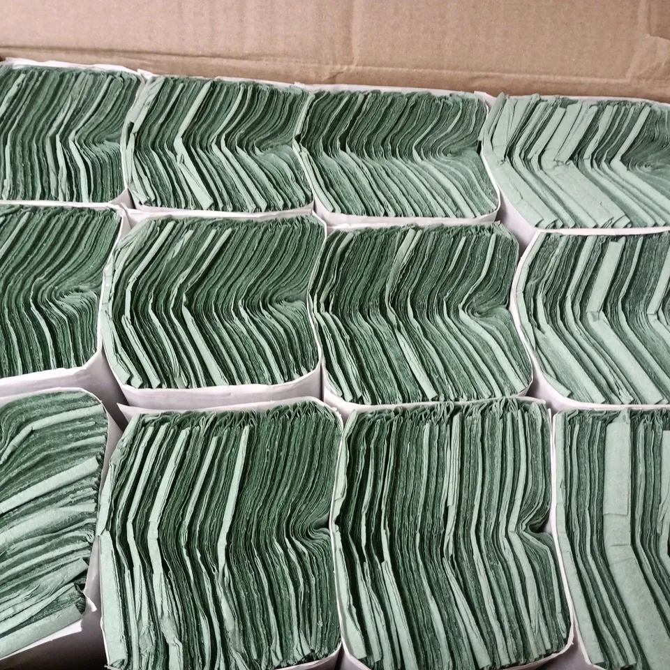 BOXED C-FOLD HAND TOWELS GREEN 12 SLEEVES