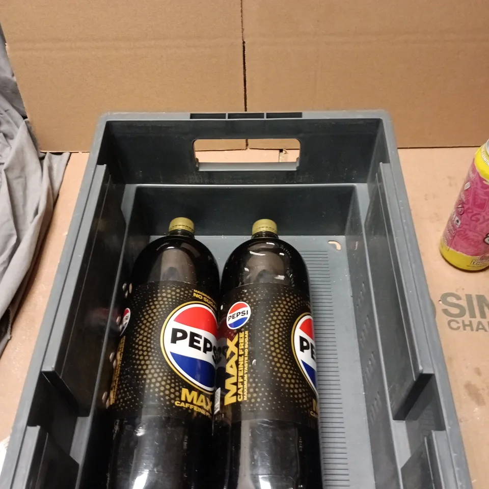 TOTE OF APPROXIMATELY 6 ASSORTED FOOD AND DRINK TO INCLUDE: GHOST ENERGY AND PEPSI MAX 2L